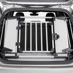 Trixie Friends On Tour Universal Boot Barrier 13 Trixie Friends On Tour Universal Boot Barrier -Zooplus Sales Shop 122302 trixie friendsontour universal heckgitter rocky hs 02 4