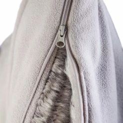 Nairobi Cuddly Cushion 12 Nairobi Cuddly Cushion -Zooplus Sales Shop 229296 geop zooplusexclusive kuschelkissen nairobi hs 09 0