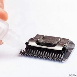 Moser Blade Oil For Electric Clippers -Zooplus Sales Shop 465377 pflege l f r schermaschinen 03 3