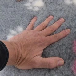 Vetbed Isobed Grey With Paws & Hearts -Zooplus Sales Shop 65084 isobed zooplus dsc3143 3